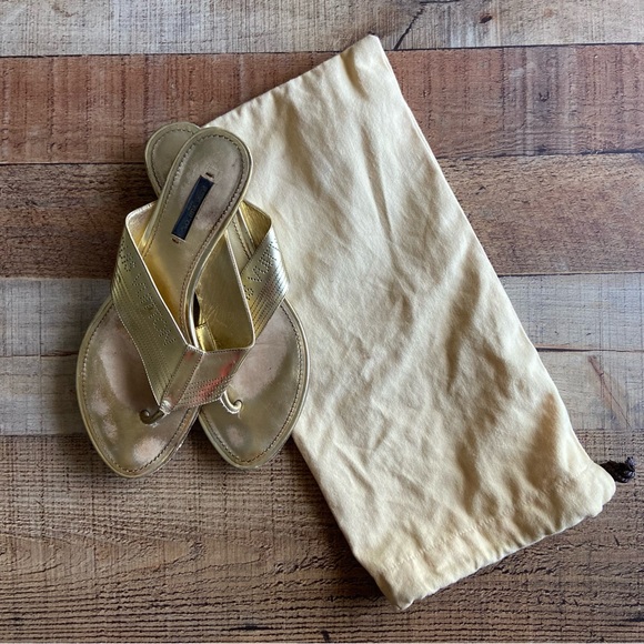 Louis Vuitton Gold Sandals 38 - Picture 7 of 8
